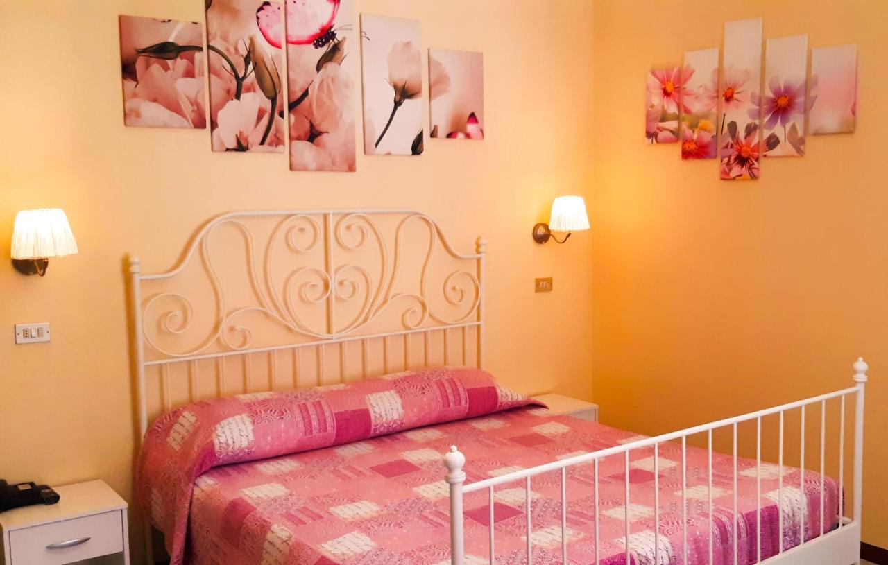 Hotel Arcoveggio โบโลญญา ภายนอก รูปภาพ