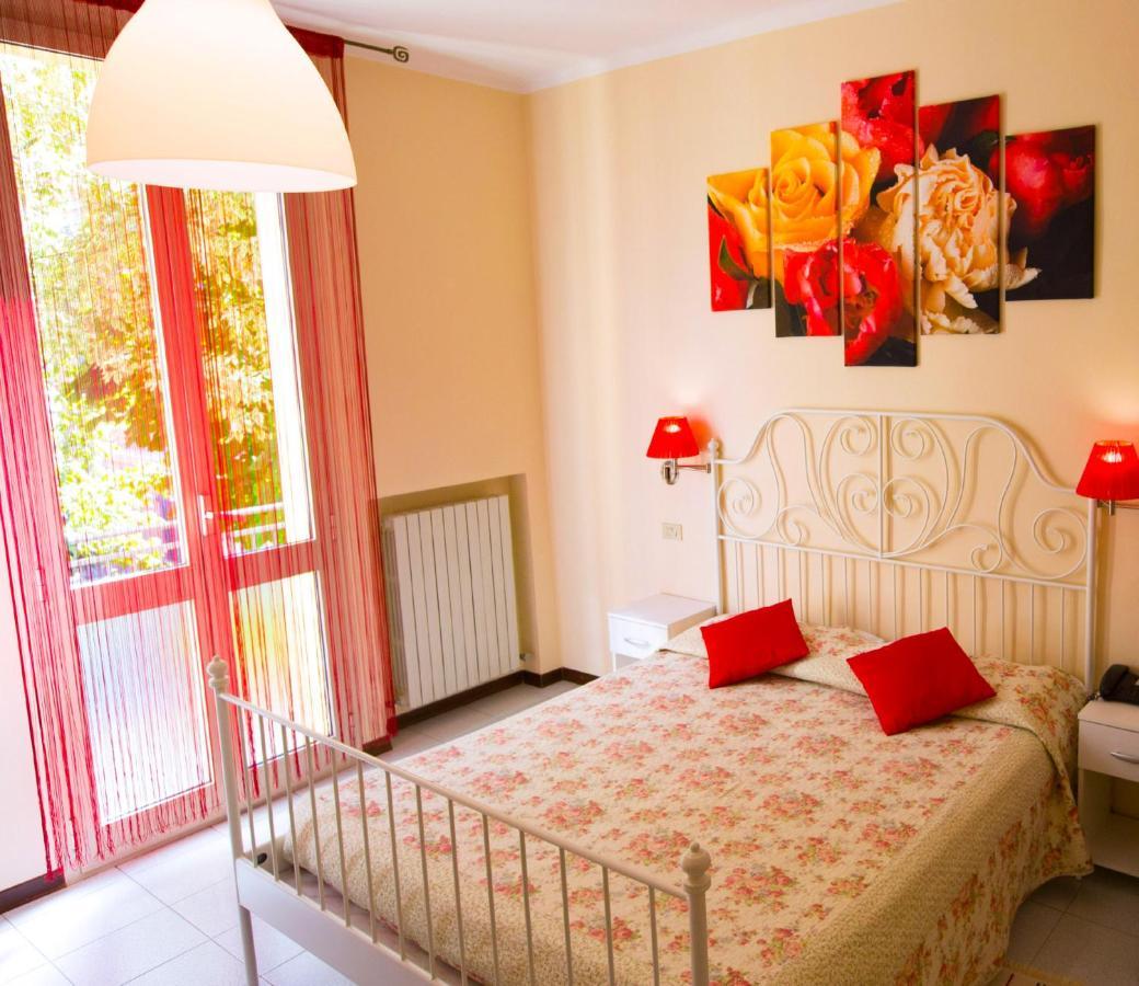 Hotel Arcoveggio โบโลญญา ภายนอก รูปภาพ