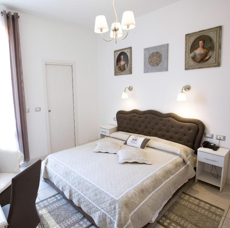 Hotel Arcoveggio โบโลญญา ภายนอก รูปภาพ