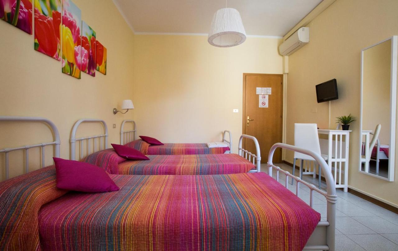 Hotel Arcoveggio โบโลญญา ภายนอก รูปภาพ